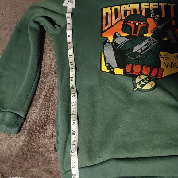 STAR WARS Boba Fett Fleece Pullover Hoodie - Picture 5 of 8